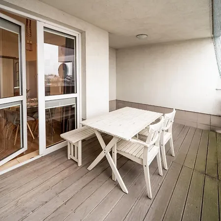 Grunwald - 51m2, Balcony - By Rentujemy Lejlighed Poznań