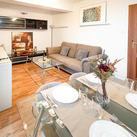 Grunwald - 51m2, Balcony - By Rentujemy Apartment Poznan